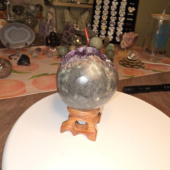 Amethyst agate crystal cluster pac man spehere - Picture 5 of 5